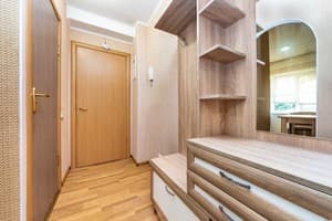 2к. кв. Шалімова, НАУ, спорткомплекс "Меридіан" 4