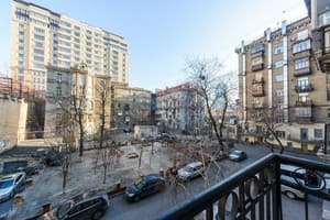 Квартира Almateya. Апартаменты 4-местный с террасой на Крещатике 29 9