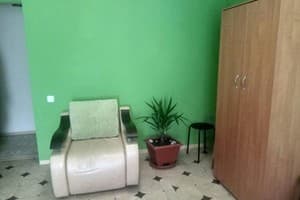 Хостел Arcobaleno Home. двухместный большой  номер с 2 отдельными кроватям 1