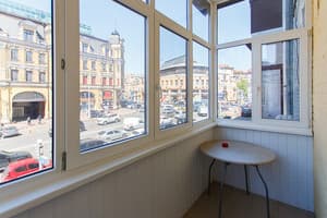 Апарт-отель Бассейная. Хризантема 2