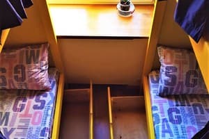 Хостел Булгакоff. Місце у жіночому 4-місному номері  4