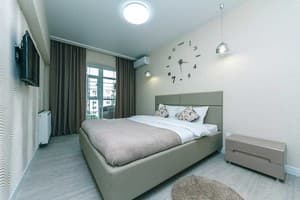 Бульвар Леси Украинки 24 9