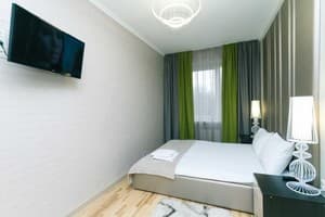 Бульвар Леси Украинки 24 3