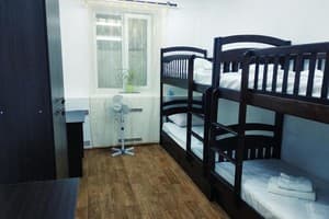 Хостел C.T.Hostel (Cool Traveler). Место в общем 4-местном номере (1) 3