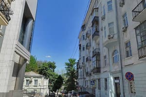 Квартира Центр-Киев район Михайловской площади. 2к. переулок Михайловский 9а 6