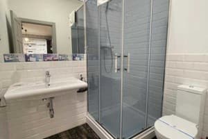 Chayka Home Hotel 40