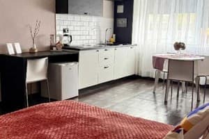 Chayka Home Hotel 23