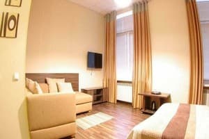 Дарницкий 5