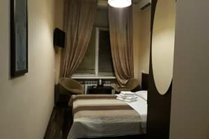 Дарницкий 13