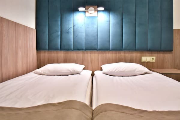 EXPO Hotel Comfort 9