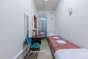 Gar’is hostel Maidan 14