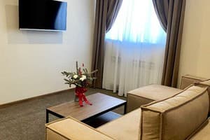 Grand Christer Hotel 3