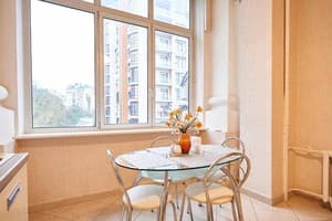 Home Hotel ул. Крещатик, 27 11