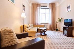 Home Hotel ул. Крещатик, 27 3