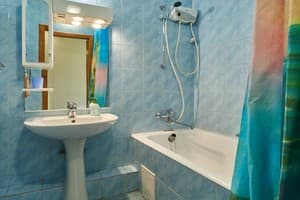 Home Hotel ул. Малая Житомирская, 10-1 13