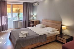 Home Hotel ул. Малая Житомирская, 10-1 1