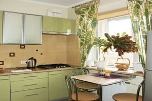 Home Hotel ул. Малая Житомирская, 10 5