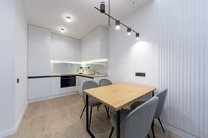 ЖК Seven, Днепровская Набережная 9