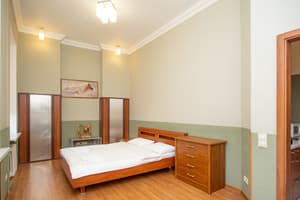 Квартира Kiev Accommodation Hotel Service. Апартаменты 4-местный 3-комнатные на Малой Житомирской, 5 4