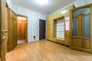 Квартира КиевКвартОтель. Апартаменты 6-местный  трехкомнатные  возле метро Академгородок 22