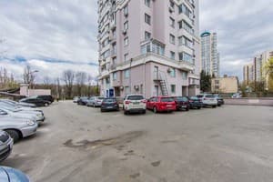Квартира КиевКвартОтель. Апартаменты двухместный  однокомнатные  возле скоростного трамвая 60
