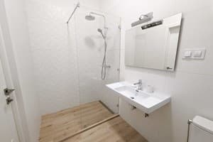 Kyiv Honchara Hotel 6