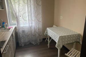 Ольжича 45 Б 11