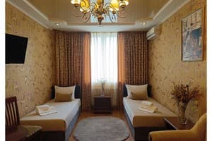 Апарт-готель Poznyakoff Aparthotel. Економ двомісний 368 2