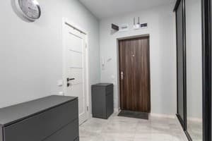 Студия метро Васильковская 6