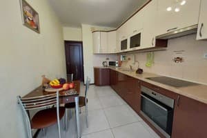 Светлая 1-комнатная 8