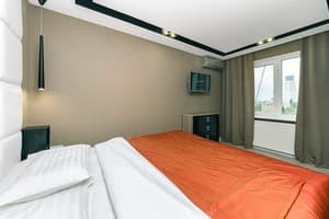 бульвар Леси Украинки 16 а 7