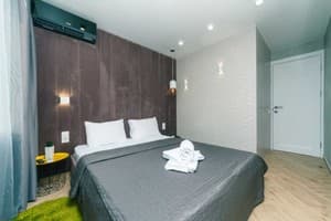 бульвар Леси Украинки 3 1