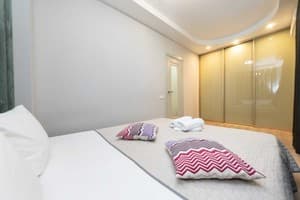 двухкомнатная на бульваре Леси Украинки 20 4