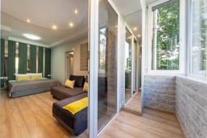 Квартира двухкомнатная на бульваре Леси Украинки 20. Апартаменты 4-местный 206 8