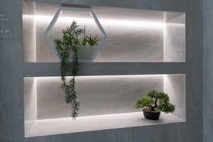 на ул. Крещатик 25 28