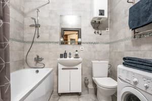 проспект Европейского Союза, 41 28