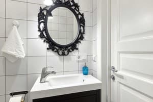 трехкомнатная на проспекте  Любомира Гузара, 46Б 24