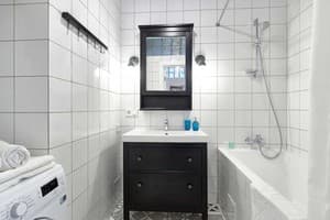 трехкомнатная на проспекте  Любомира Гузара, 46Б 23