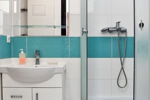 ул. Героев Днепра 36-Б 7