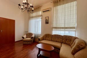 ул. Лютеранская 7 7