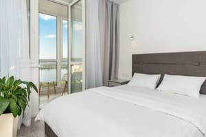 в ЖК Лебединый 1