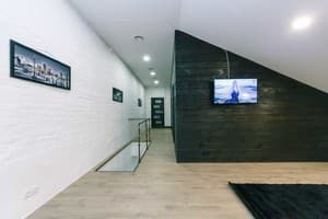 в центре города, по ул. Михайловская 16 20